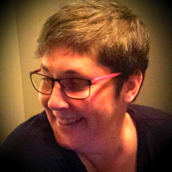 Meet your Posher, Isabelle - Picture 1 of 1